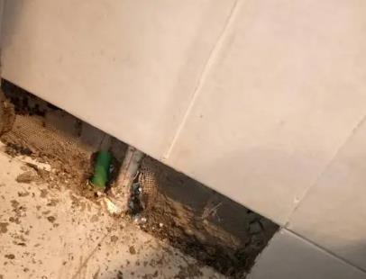 博爱楼顶漏水维修公司分享下修复水管漏水的几种小方法